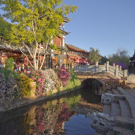 Amandayan Hotell Lijiang  Exteriör bild