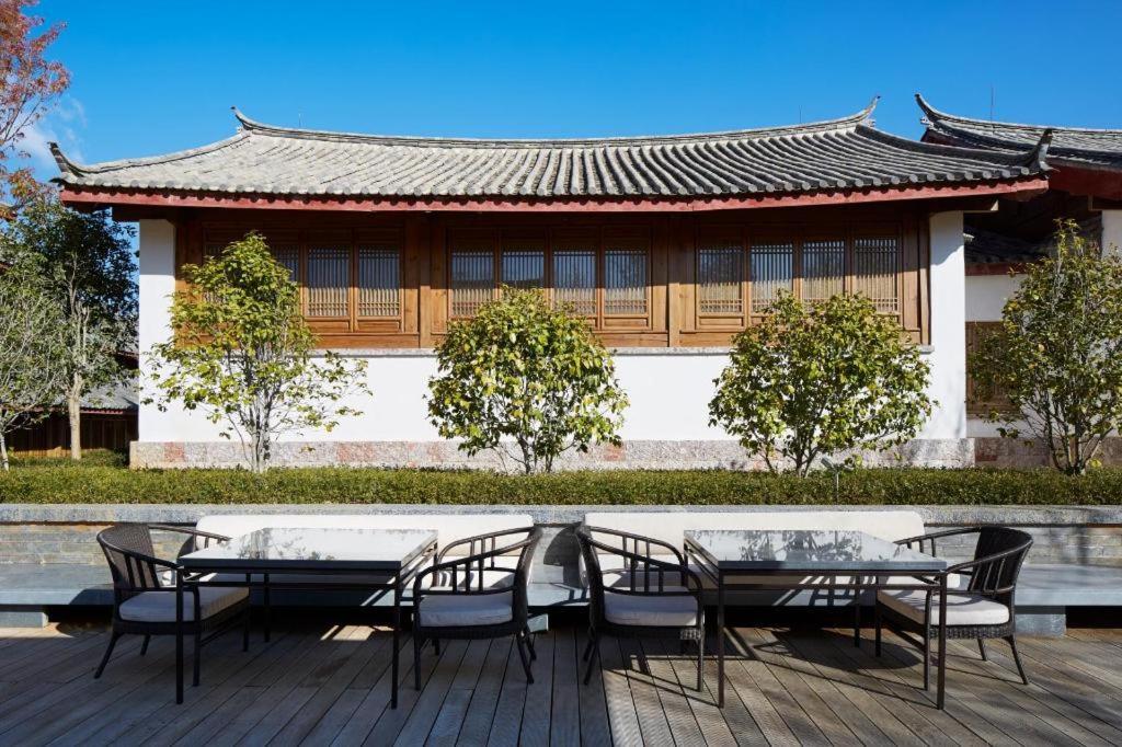 Amandayan Hotell Lijiang  Exteriör bild