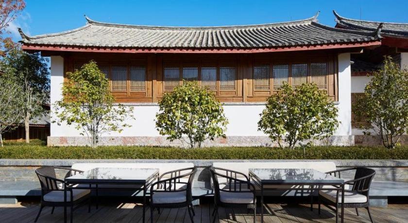 Amandayan Hotell Lijiang  Exteriör bild